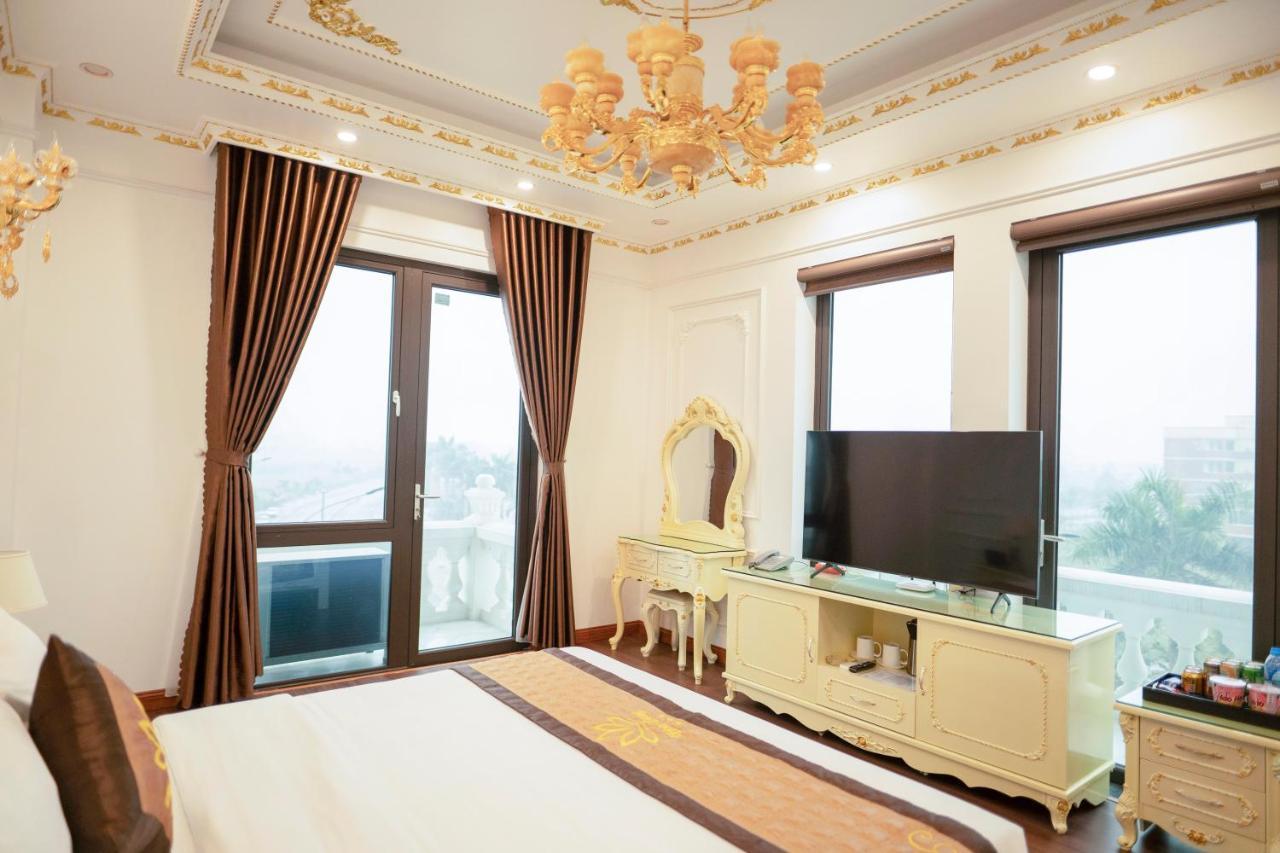 Khach San Hoa Dong Hotel Phu Ly Eksteriør billede